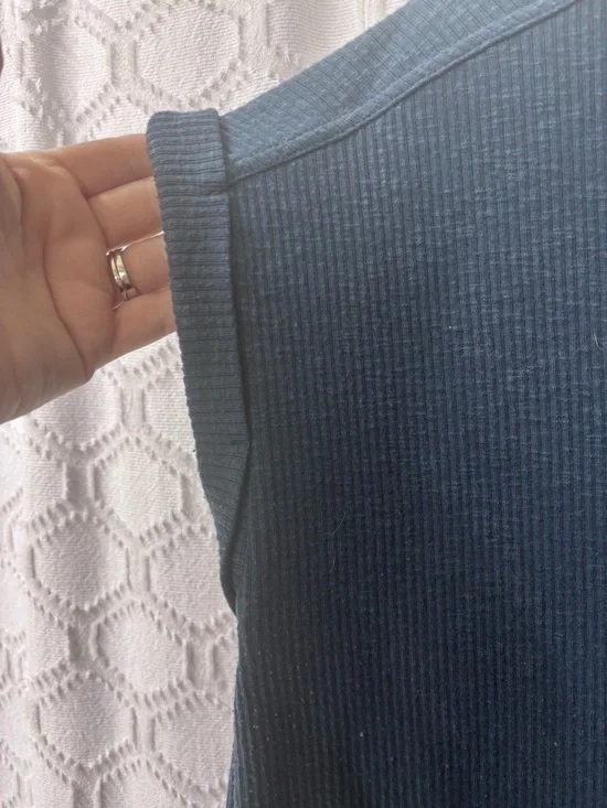 Maurices 24/7 Berkley V Neck Navy Tee - Picture 3 of 4